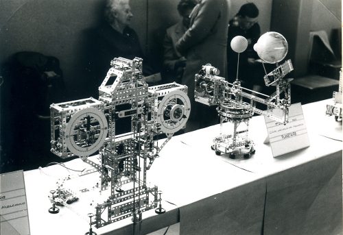 071 Brioude 1983 pendule-planetaire