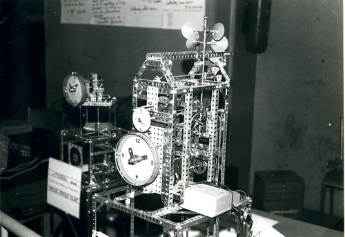 084 Brioude 1983 Figureau-pendule