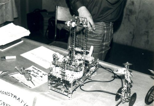 085 Brioude 1983 Figureau-Machine-a-tresser-les-cables