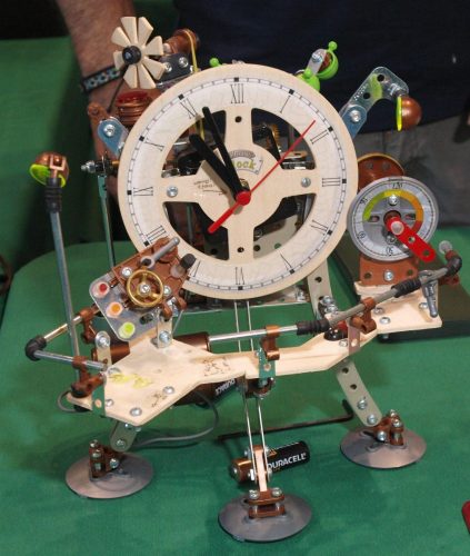 Horloge des «Crazy Inventors» améliorée