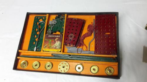 N°1-U.K.-de-01-28-Int