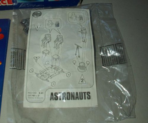 04-hyperspace-interieur-bleu