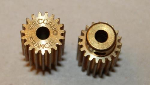 Lot De 20 Roues MECCANO D’origine Avec Pneus Caoutchouc, Pièces Détachées Anciennes