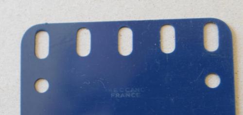 N°194e-Meccano France-Avec trou central-bleu foncé