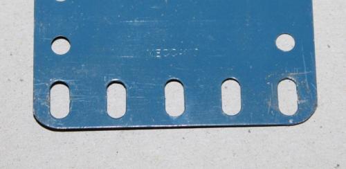 N°197-Meccano bas-bleu