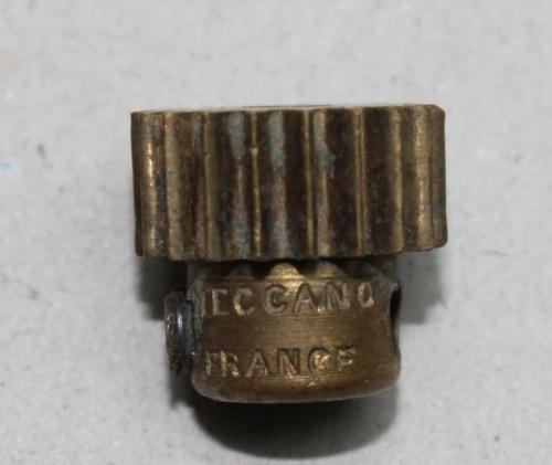 N°26-19 dents-Meccano France moyeu-Double taraudage
