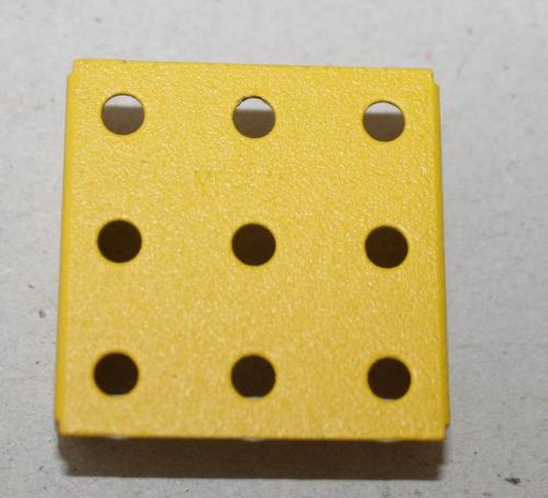 N°51b-Meccano-jaune granité époxy-2001