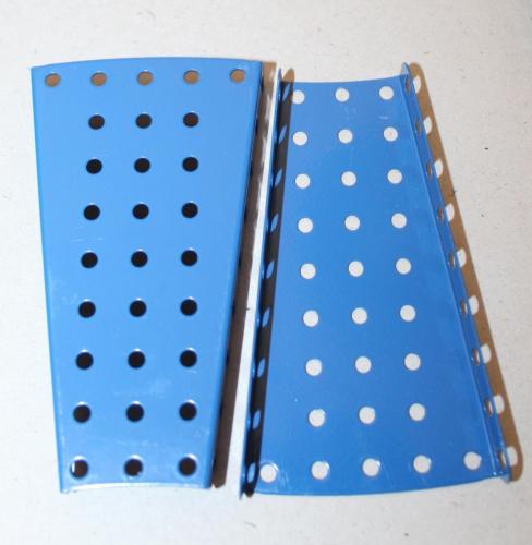 N°54-Meccano-Bleu époxy