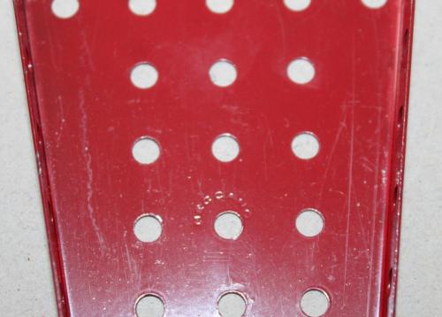 N°54-Meccano-Rouge-Liverpool-9 trous
