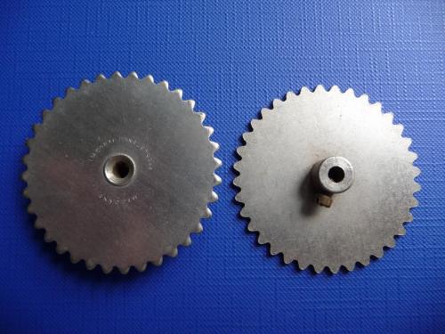 N°95-IDAM-Simple taraudage-Nickelé-Boite Inv.A de 04-1921