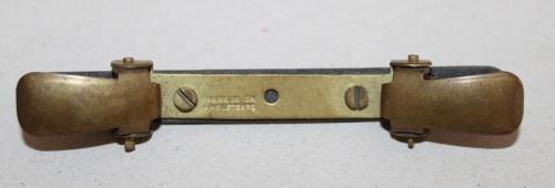 N°149-FEA-Isolant noir