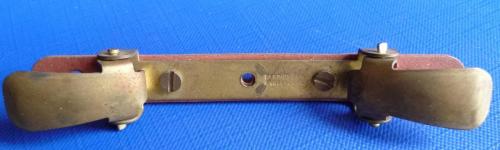 N°149-FEA-isolant brun