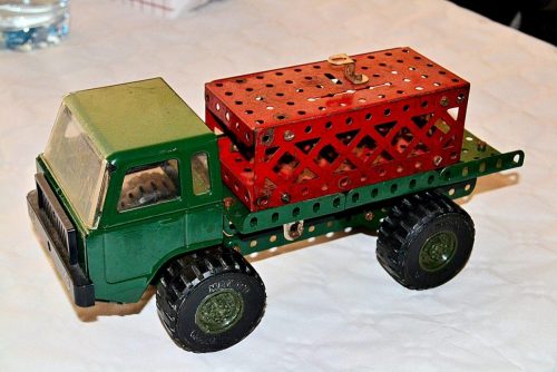 17- Un camion en Meccakit de Jean-Marie