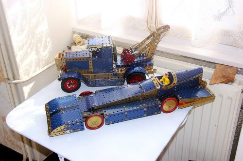 33- LOiseau Bleu et la depanneuse de Bernard Loisier