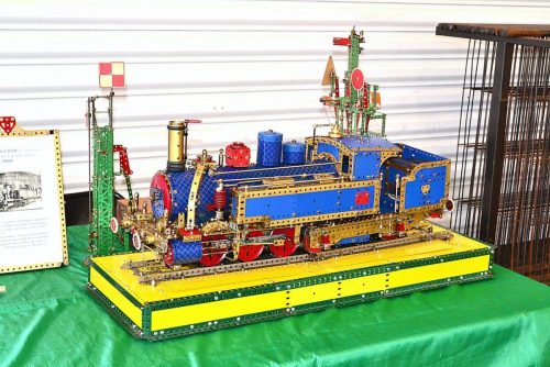 11- La locomotive Engerth du Midi et signaux PLM