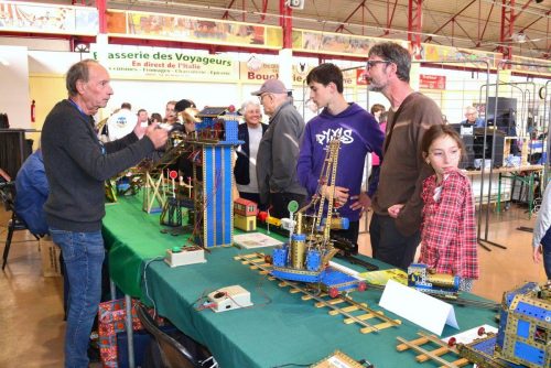 5- Explications de Claude sur la grue Caillard