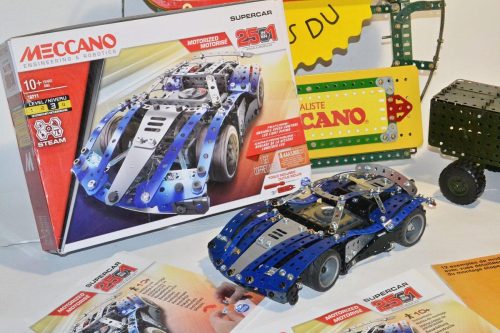 22- Voiture de sport de Bernard
