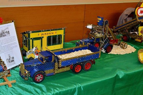 12- Le camion-benne et la drague de Bernard