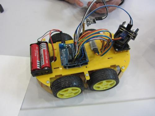 J-L Canavy - robot Arduino sans notice